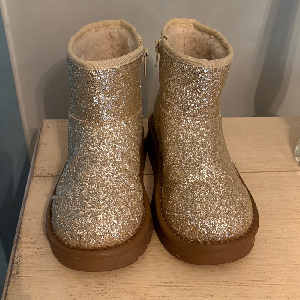 Cat & Jack gold boots